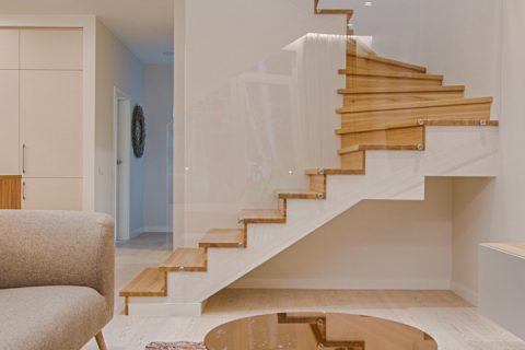 3 Creative Ways to Maximise That Space Under the Stairs