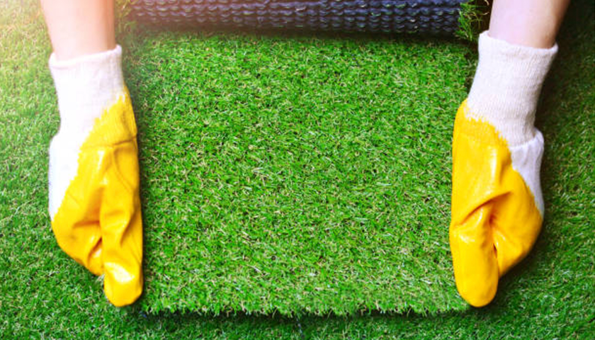 Pros and Cons of Artificial Grass - RoofandFloor Blog